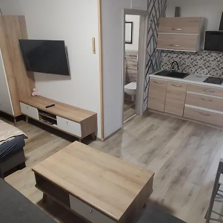 Bungalovy U Lipna - Adam A Eva Černá v Pošumaví