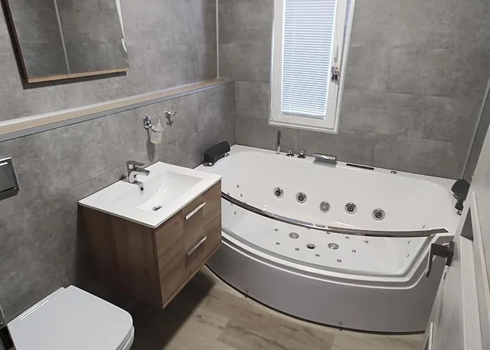 Kemping Bungalovy U Lipna - Adam A Eva *
