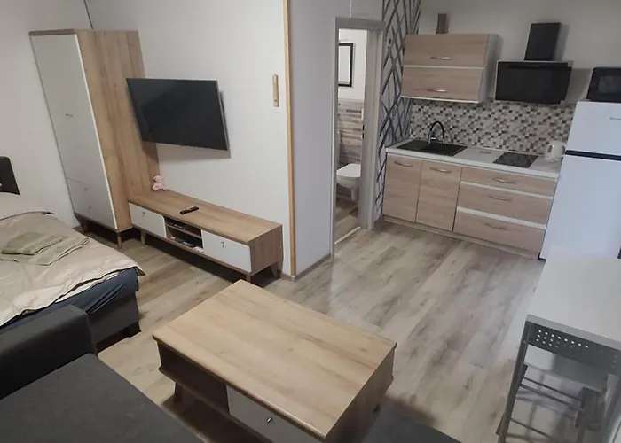 Bungalovy U Lipna - Adam A Eva Černá v Pošumaví